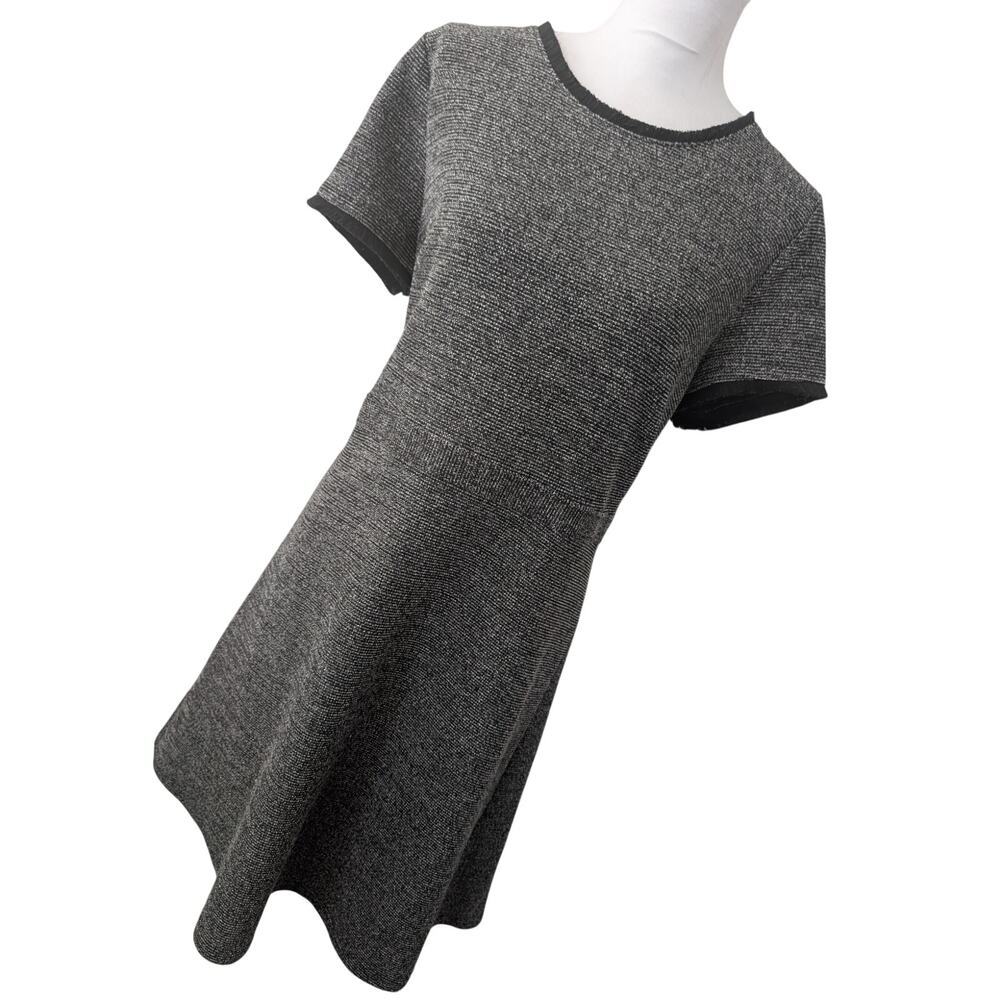 LOFT OUTLET! BLACK & WHITE MIXED KNIT, MICRO FRINGE TRIM, A-LINE MINI DRESS! 16